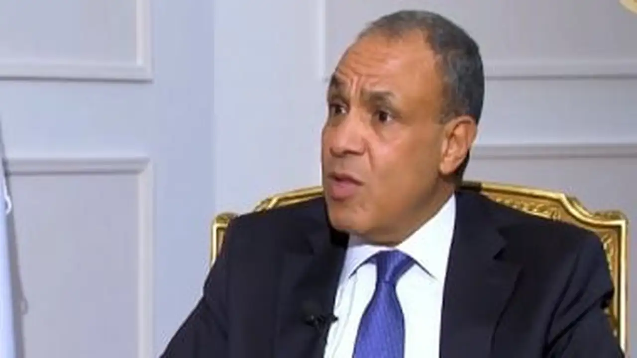 بدر عبد العاطي: مصر تواجه خطر الانهيار قبل 30 يونيو